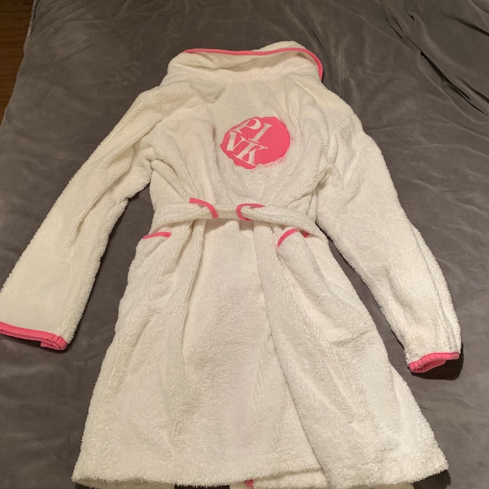 Victoria’s Secret Pink Robe